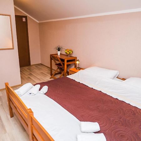 Hotel Vincentinum Novigrad Na Dobri 더가리사 외부 사진
