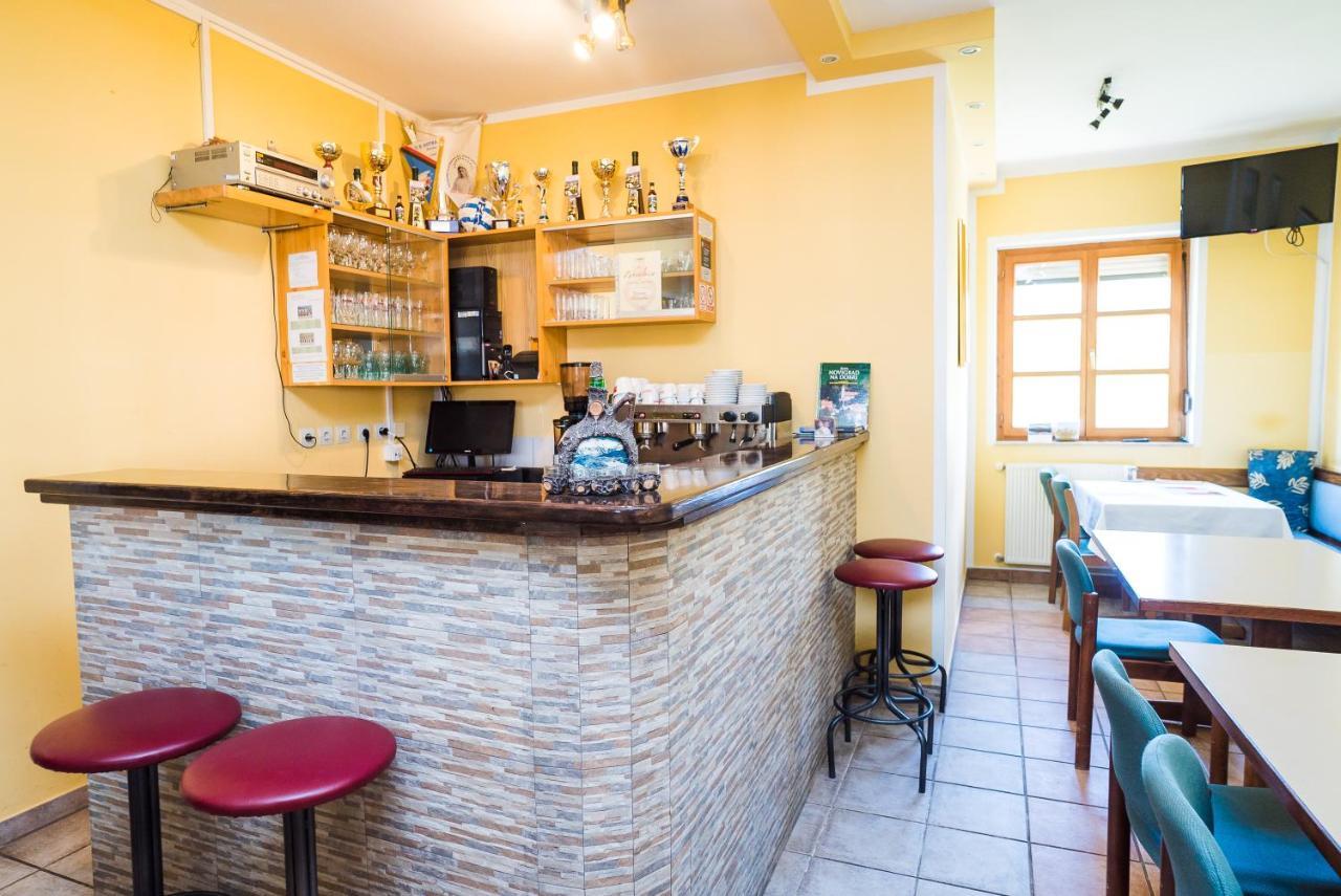 Hotel Vincentinum Novigrad Na Dobri 더가리사 외부 사진