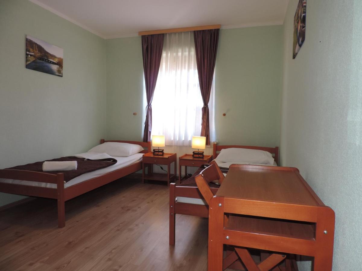 Hotel Vincentinum Novigrad Na Dobri 더가리사 외부 사진